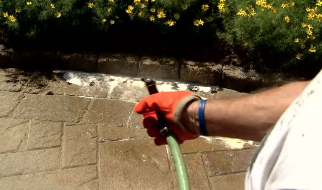 Alliance Gator Clean Rust Remover, fast acting rust stain cleaner for concrete pavers, wet cast, and natural stone.